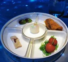 Five Blessings Fruit Platter