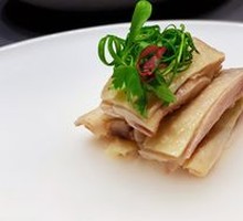 Signature Crispy Salted Chicken