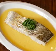 Taiping Lake White Water Fish