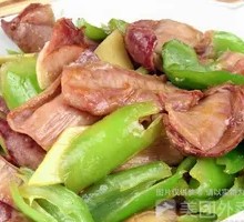 Green Pepper Pig's Trotter Slices