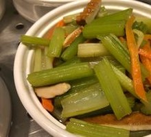 Celery with Tofu Sheets