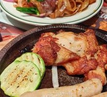 Black Pepper Chicken Cutlet with Sausage