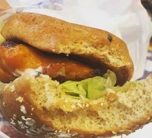 Fruitwood-Flavored Chicken Burger