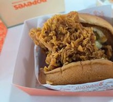 Classic Buttermilk Chicken Burger