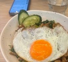 Spicy Stir-fried Pork with Basil Rice