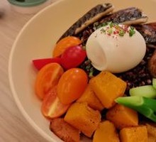 Grilled Squid Fish Energy Bowl