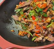 Stir-Fried Fresh Beef