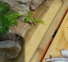 Premium Dongxiang Lamb Hand-Grab