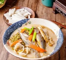 Yellow Croaker Noodles