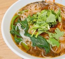 Signature Braised Beef Noodles