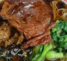 Scallion Oil Pork Cutlet Noodles