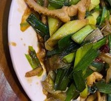 Stir-fried Sheep Tripe with Garlic