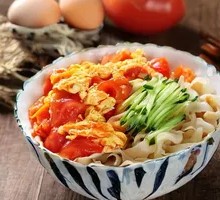 Tomato and Egg Noodles