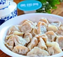 Chinese cabbage and pork dumplings