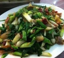 Garlic Stir-Fried Pork