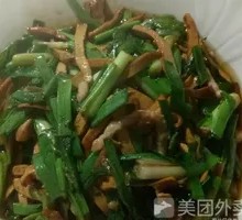 Garlic Shredded Pork Stir-fry