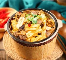 Fuzhu Beef Bucket Rice