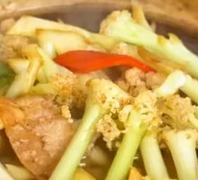 Stir-Fried Cauliflower Pot