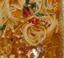 Jumping Enoki Mushrooms