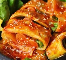 Grilled Cold Noodles with Pork Tenderloin