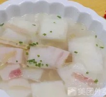 Salted Pork Soup with Vegetable Rice