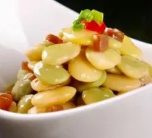 Pickled Cucumber and Yardlong Bean Stir-fry