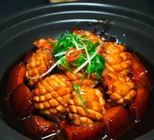 Braised Pork Belly with Abalone