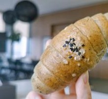 Sesame Sea Salt Roll