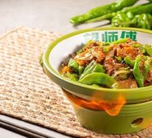 Wang's Super Stir-Fried Pork with Green Pepper
