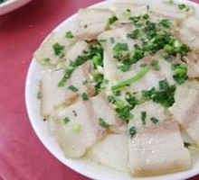 Steamed Yam with Salted Pork