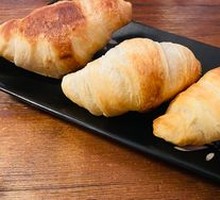 French Croissant