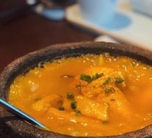 Stone Pot Fungus and Tofu