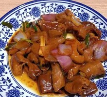 Scallion Stir-fried Intestines
