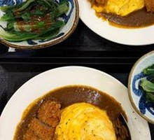 Egg-Crusted Chicken with Vegetable Curry Rice