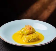 Golden丝 Wrapped Baked Napa Cabbage