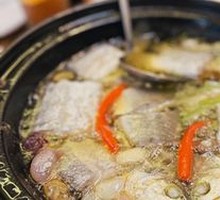 Oil-Infused East China Sea Delicacies