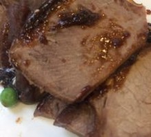 Black Pepper Beef with Rice Noodles