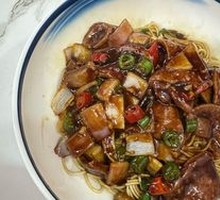 Spicy Pig Liver Noodles