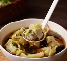 Cold Wonton with Water Chestnut and Fresh Pork