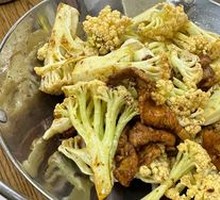 Spicy Cauliflower in Hot Pot