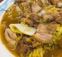 Braised Pork with Napa Cabbage and Vermicelli
