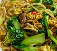 Stir-Fried Beef Noodles