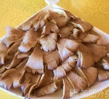 Enoki Mushroom