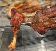 Charcoal-Grilled Lamb Leg