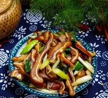 Scallion Oil Pig Ear