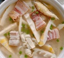 Braised Pork with Fresh Bamboo Shoots