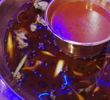 Spicy Double Pot