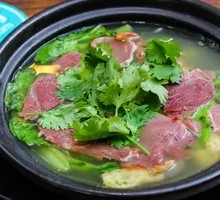Braised Beef and Noodles Soup