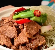 Braised Beef with Fine Noodles