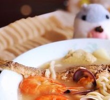Special Seafood Noodles